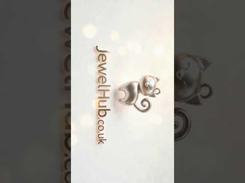 Video - what the cat motif means, and why people wear it - JewelHub