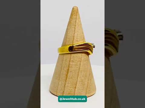 18k Gold Diamond Ring | Waveform Crest Elegance #jewelhubcouk #finejewellery