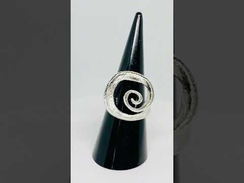 925 Silver Spiral Ring · Textured Finish · UK M-N-O · US 6.5–8 · 5.5g · Hallmarked