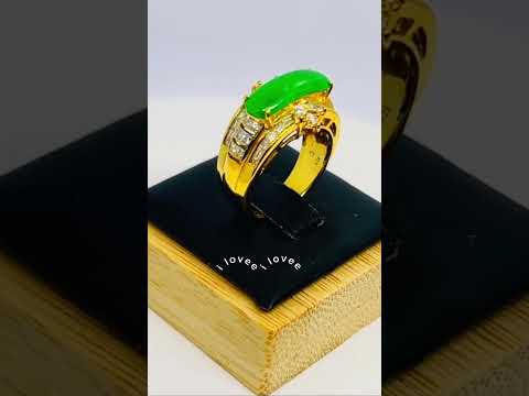 18k Gold Diamond Jade Ring Luxe Elongated Band #jewelhubcouk #finejewellery