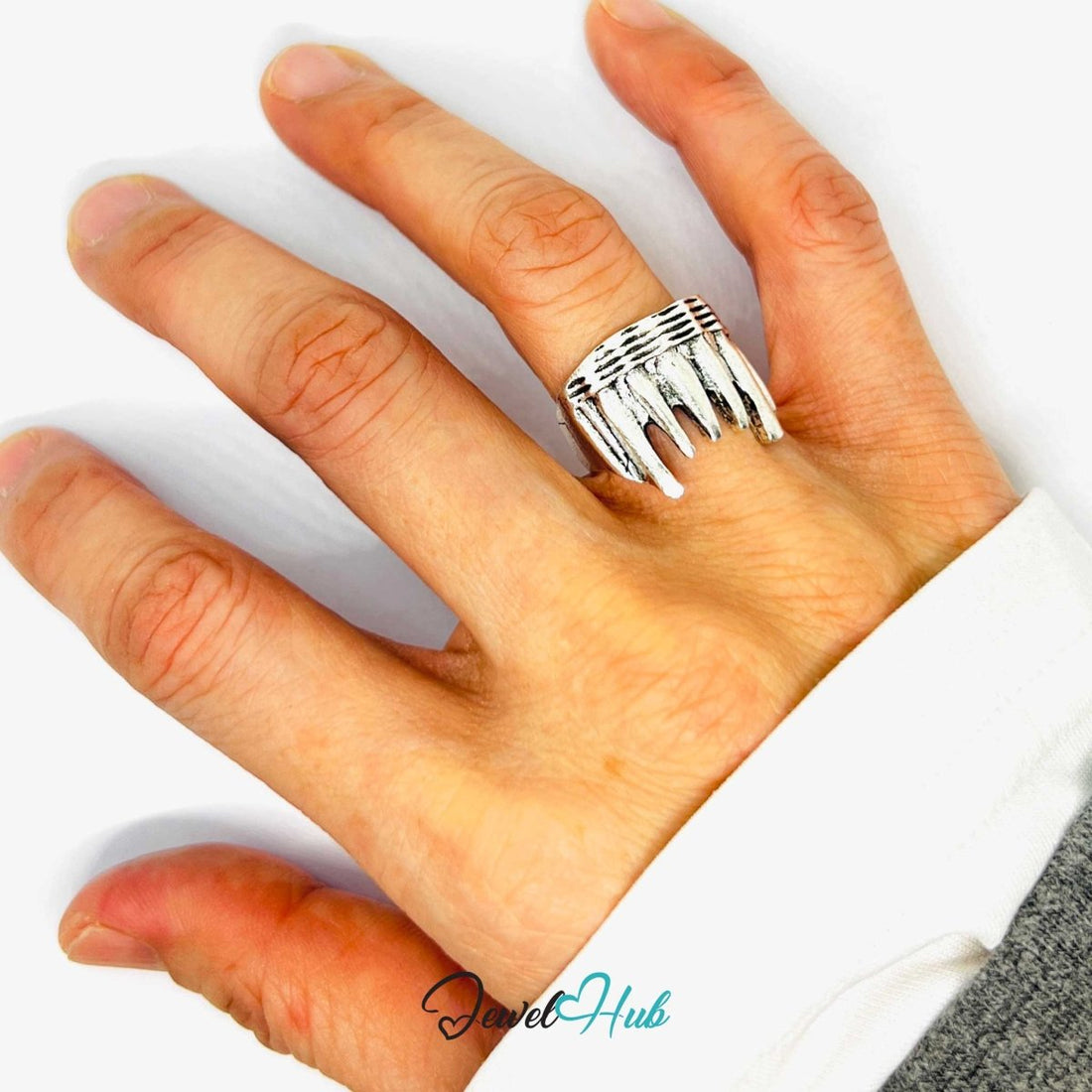 Silver - Plated Fang Punk Ring – Fixed Size J | 4.36g Jagged Teeth Motif in Sculptural Rebellion - JewelHub.co.uk