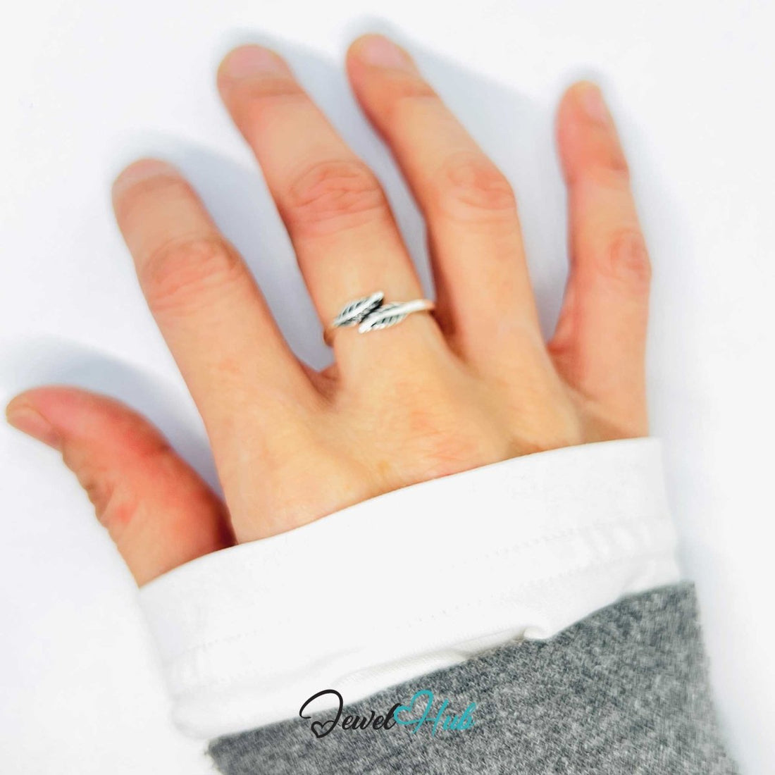 Punk Feather Trace Ring · Zinc Alloy · Silver‑Plated Wing Motif - JewelHub.co.uk