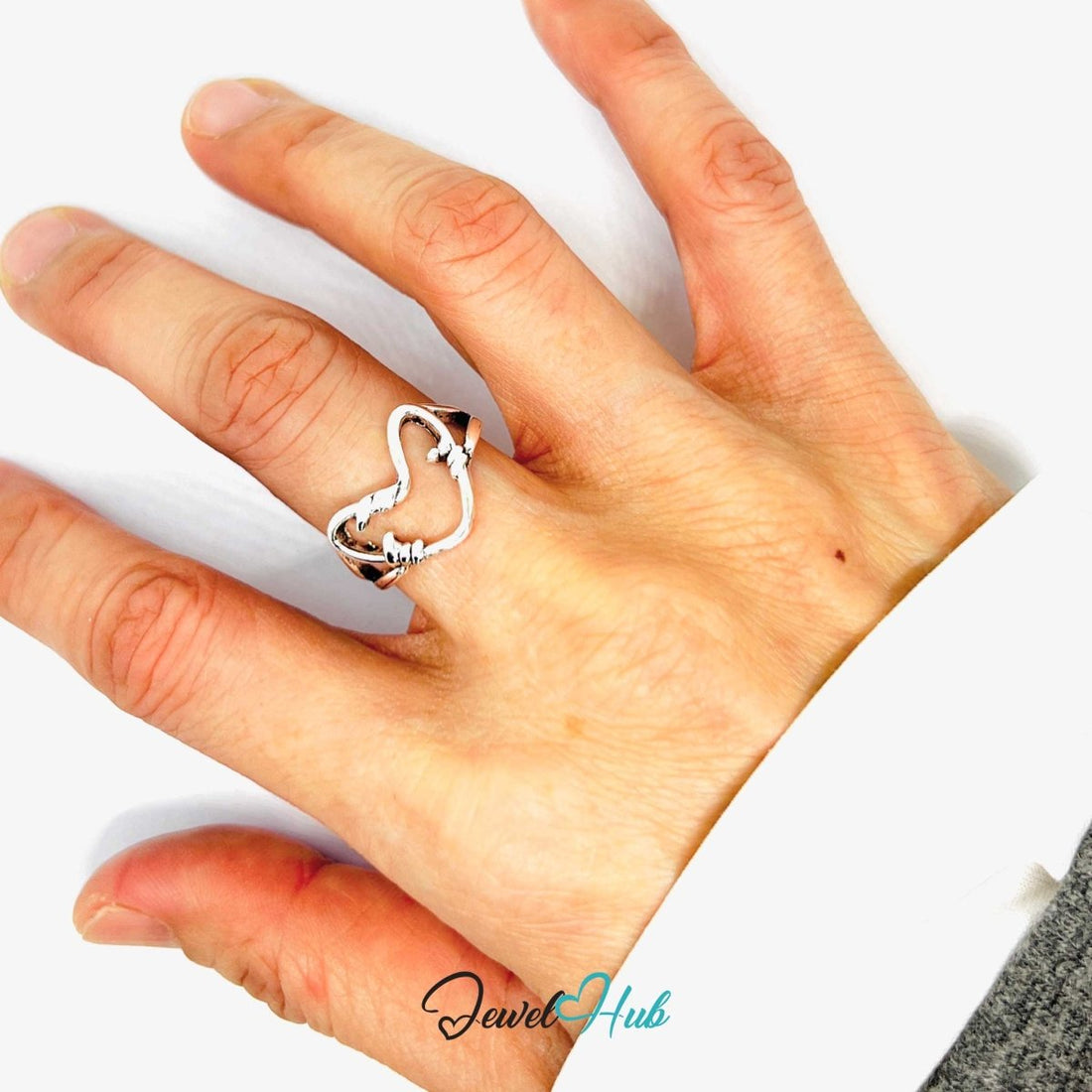 Punk Hollow Heart Ring · Zinc Alloy · Silver‑Plated Minimalist Void - JewelHub.co.uk