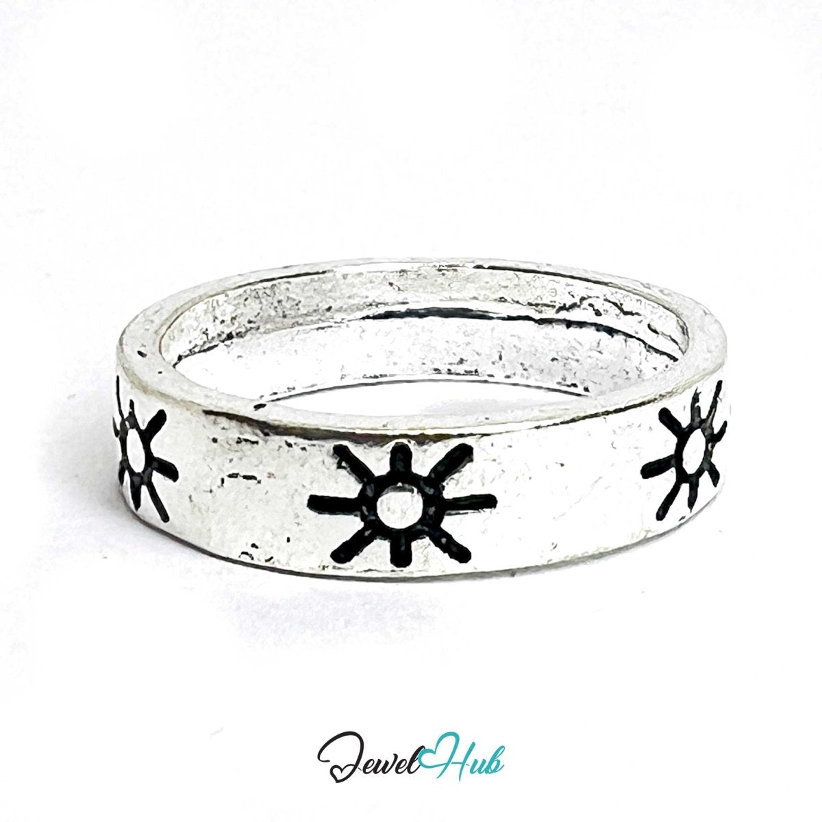 Punk Solar Edge Ring · Zinc Alloy · Silver‑Plated Sunburst Engraving - JewelHub.co.uk