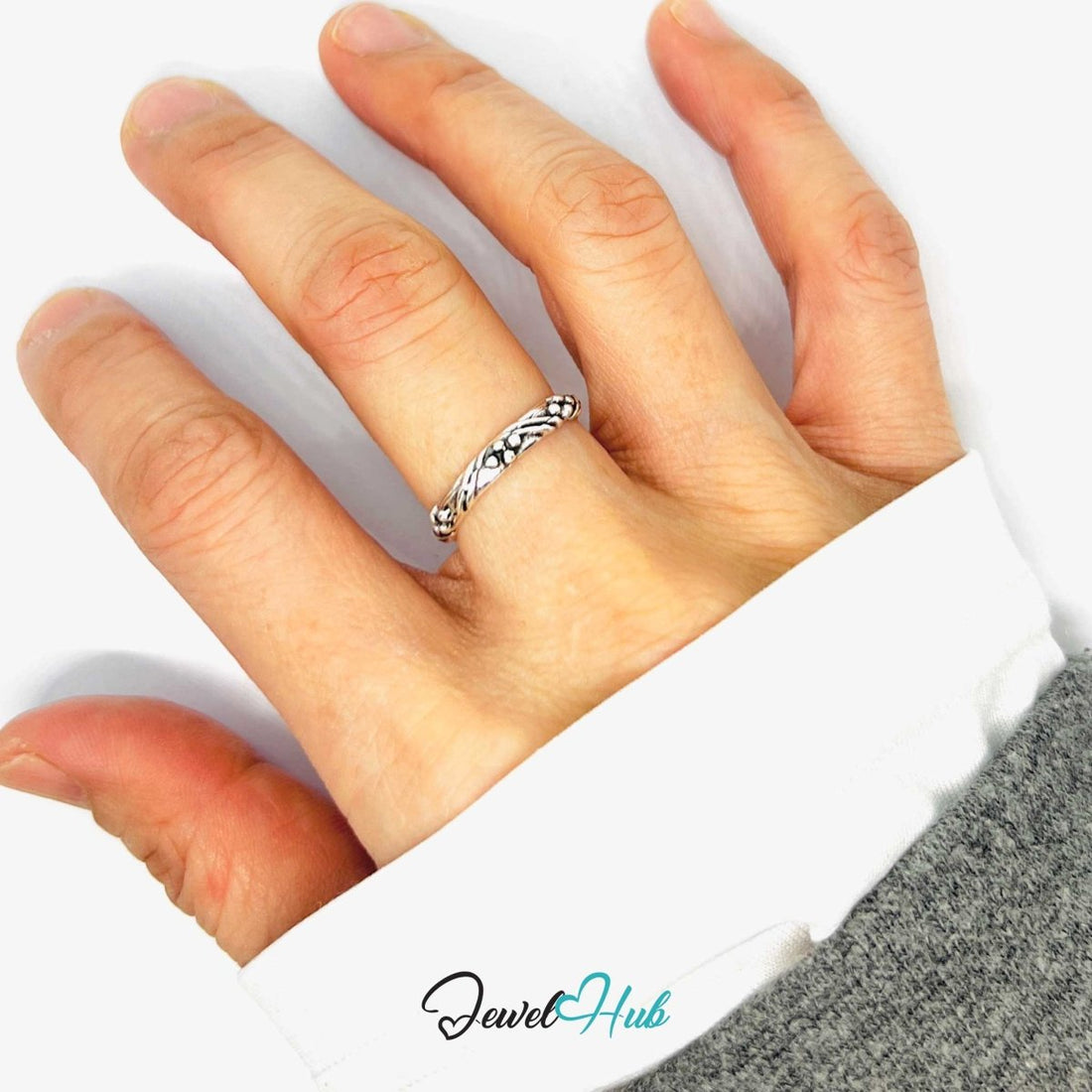 Punk Vine Scroll Ring · Zinc Alloy · Silver‑Plated Engraved Nature Design - JewelHub.co.uk