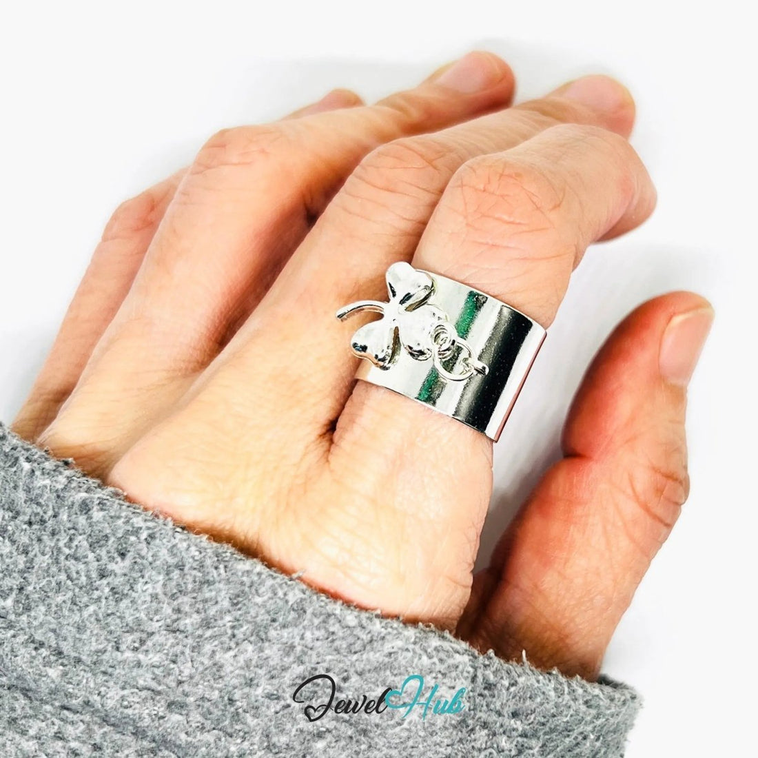 Stainless Steel Charm Ring with Four - Leaf Clover – Adjustable MNOPQ Fit - JewelHub.co.uk