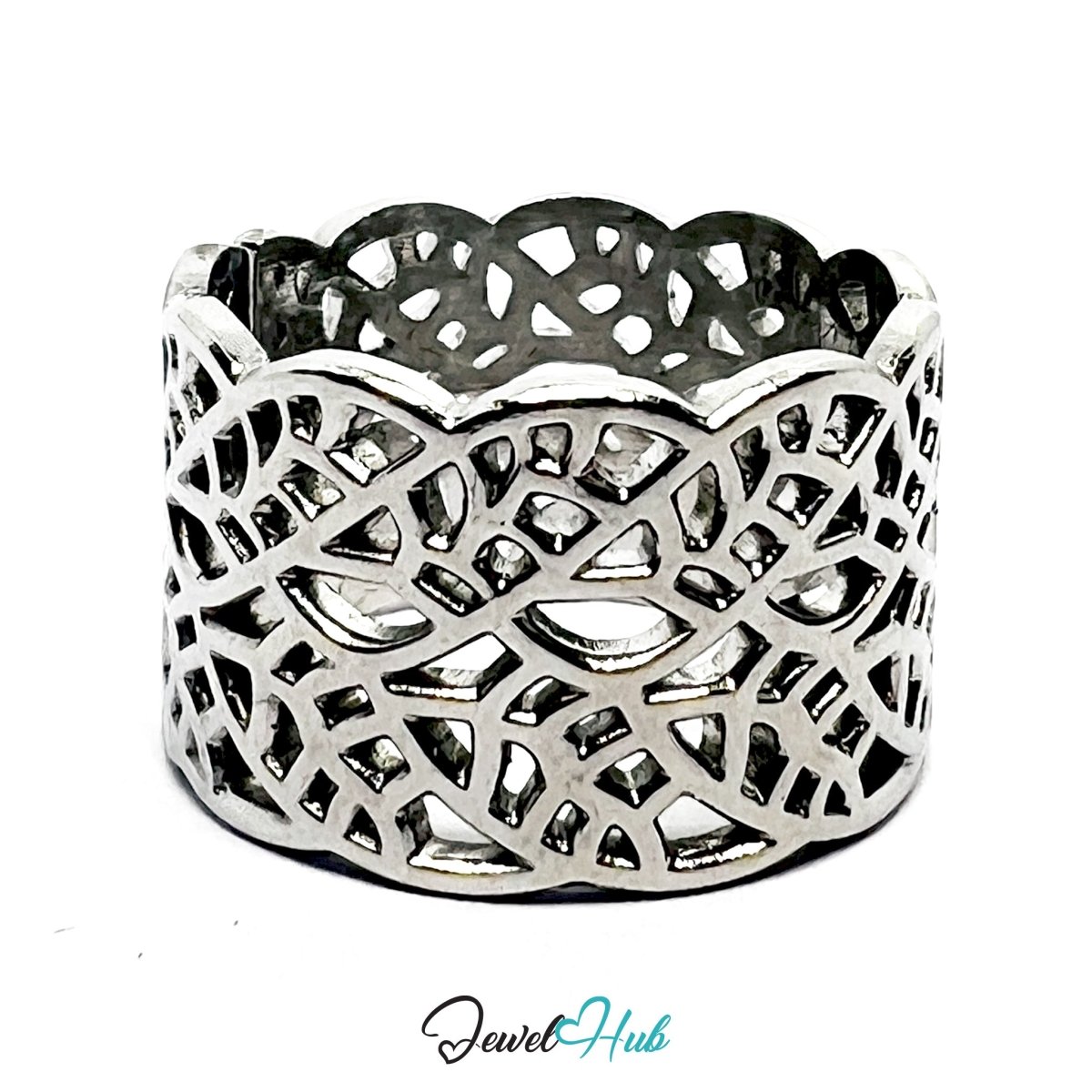 Stainless Steel Silver Lacework Scalloped Ring – Ornamental Texture - JewelHub.co.uk