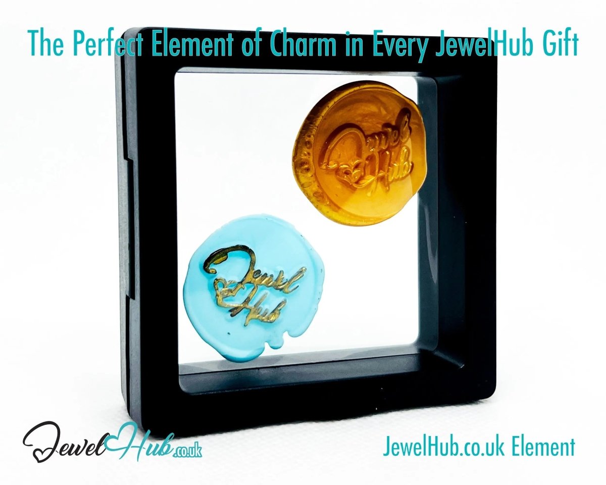 Transparent 💫 Display Box (7cm × 7cm) · Floating Frame Design · Plastic Border · Charm Showcase - JewelHub.co.uk