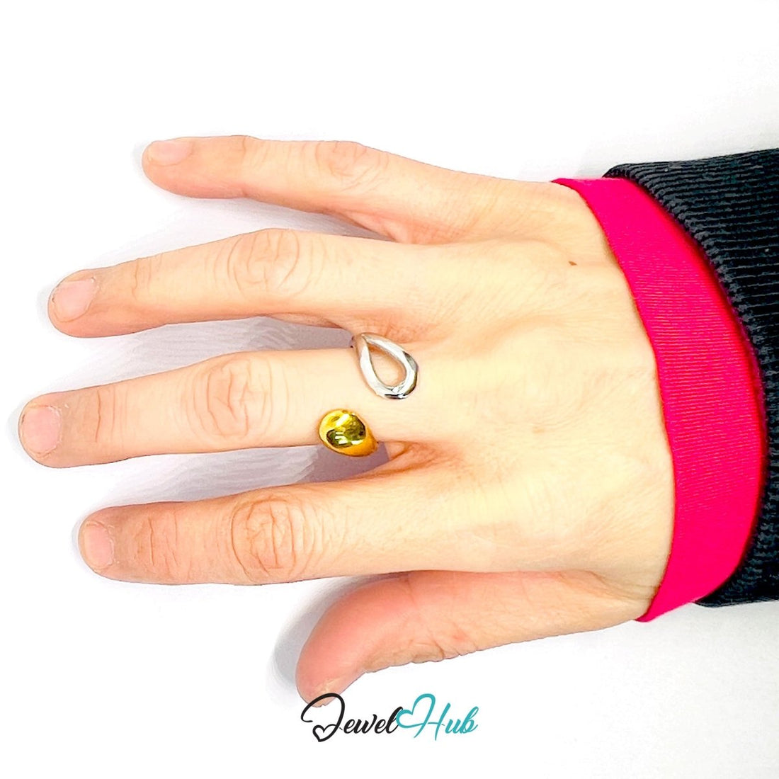 Twist DuoTone Ring · Stainless Steel · Adjustable MNOPQ · Sculptural Gold & Silver - JewelHub.co.uk