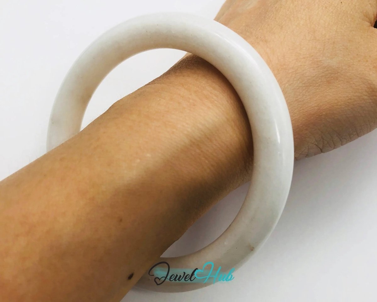 Wisdom Veil · White Nephrite Jade Bracelet · Gift of Insight and Moral Clarity - JewelHub.co.uk