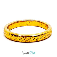 Zinc Alloy Ring Gold Laurel Wreath Textured B