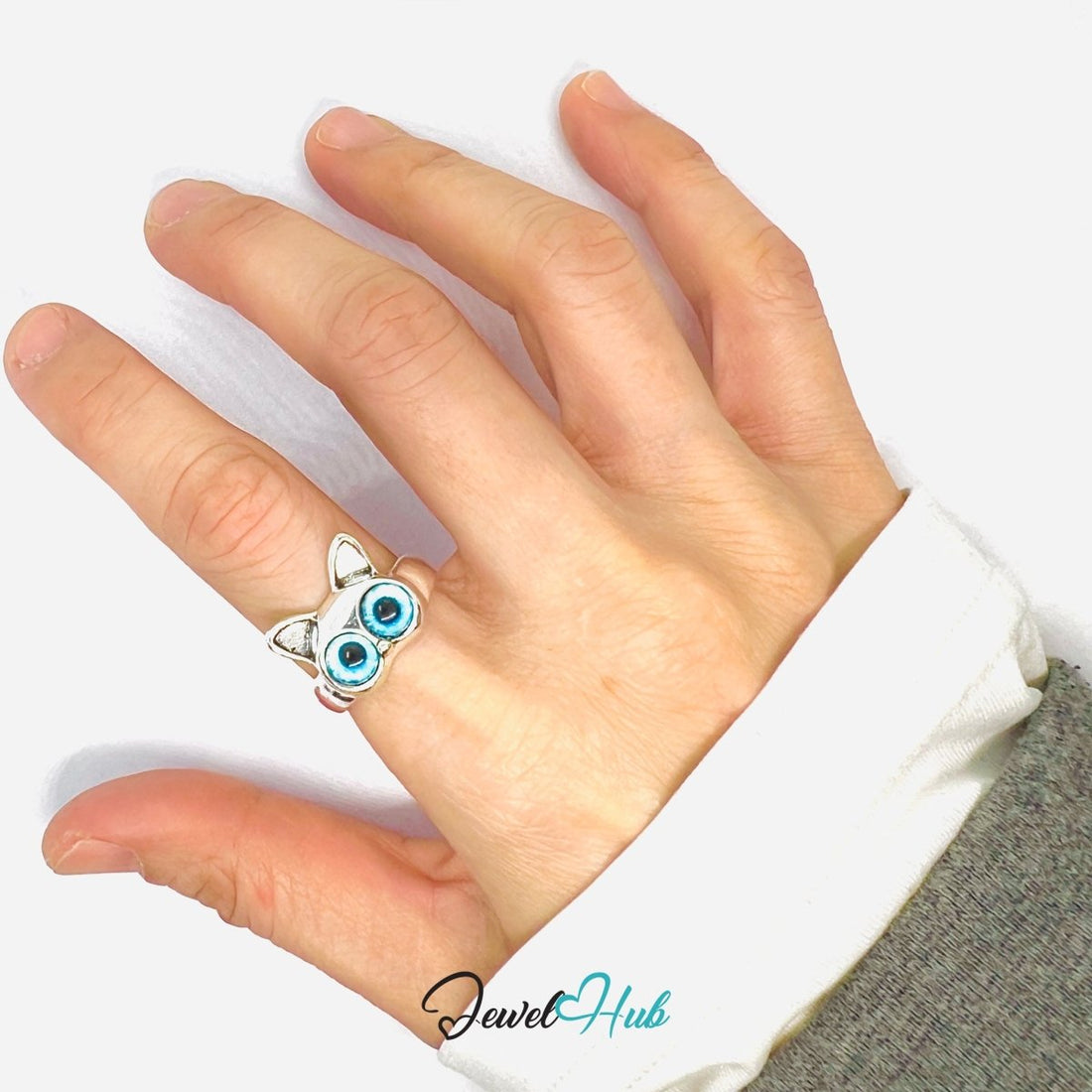 Zinc Alloy Silver‑Plated Punk Ring – Blue - Eyed Cat Face Open Cuff - JewelHub.co.uk