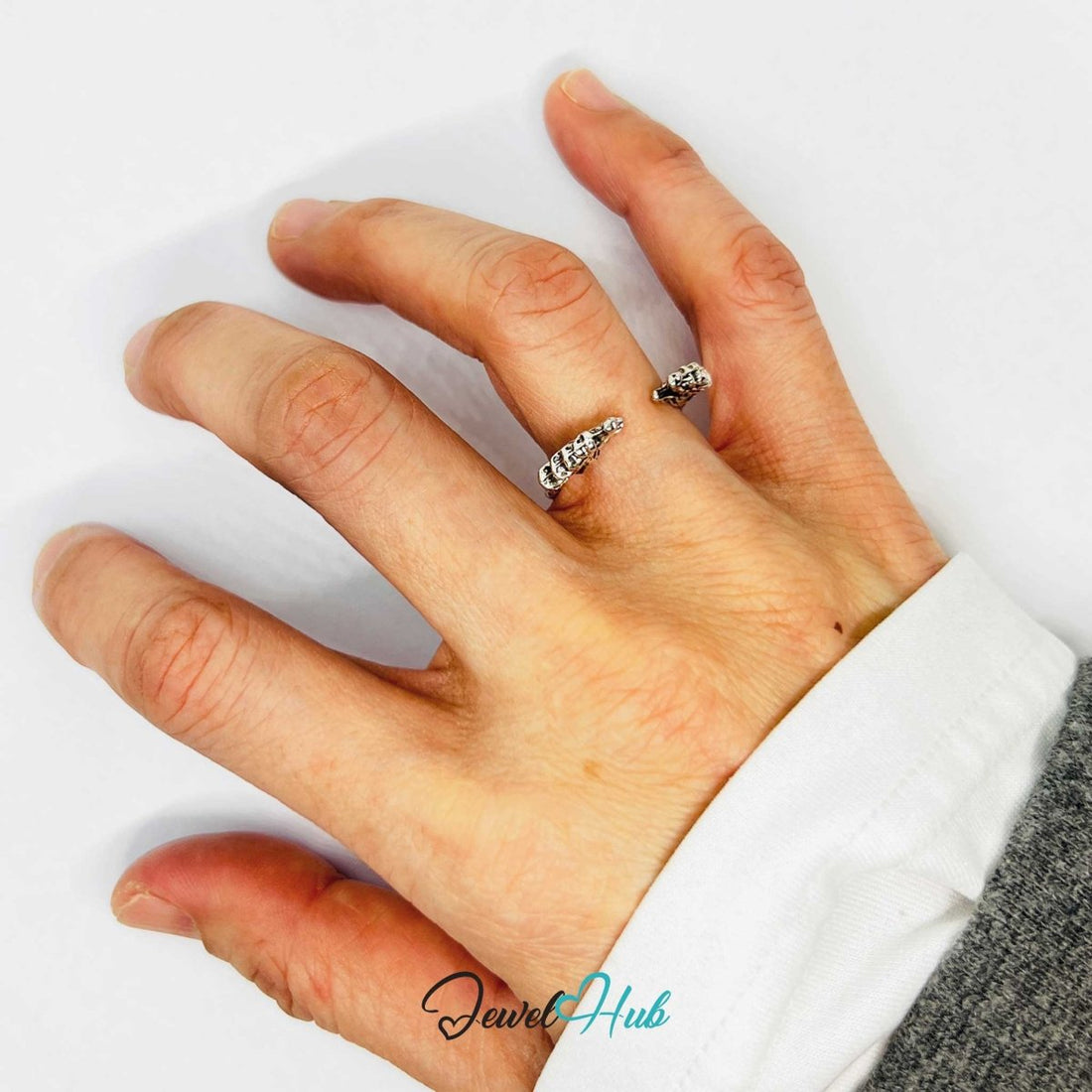 Zinc Alloy Silver‑Plated Punk Ring – Double Dragon Claw Open Band - JewelHub.co.uk