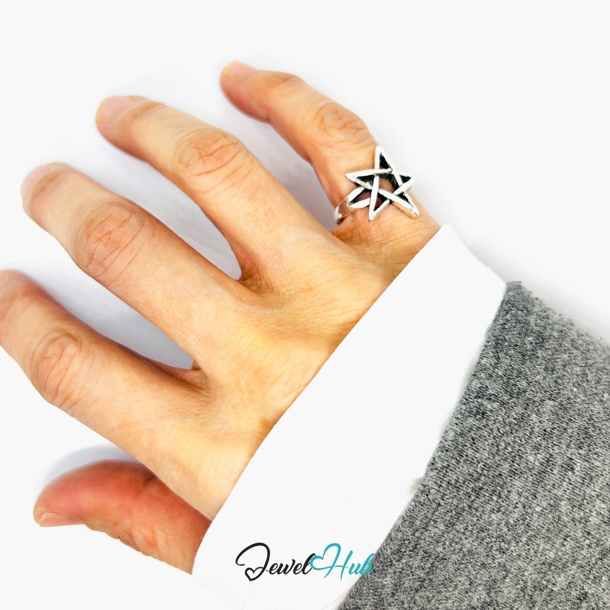 Zinc Alloy Silver‑Plated Punk Ring – Hollowed Star Statement Band - JewelHub.co.uk