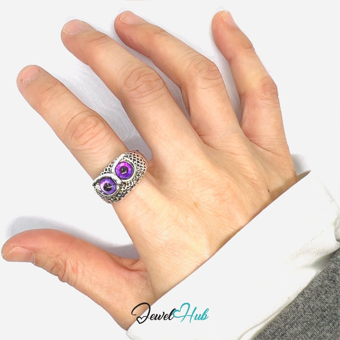 Zinc Alloy Silver‑Plated Punk Ring – Purple Mystique Cat Eyes Open Cuff - JewelHub.co.uk