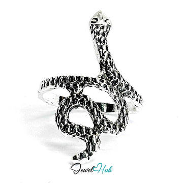 Zinc Alloy Silver‑Plated Punk Ring – Sculptural Serpent Symbolic Design - JewelHub.co.uk